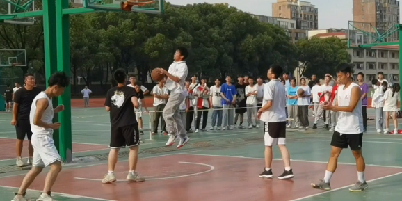南昌现代外国语学校“阳光青年杯”篮球赛活力开赛 | 男生队伍超燃合集