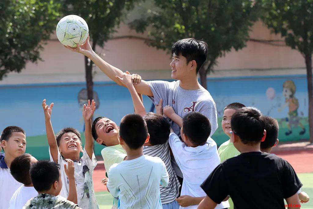 好消息！国家出招了，要让孩子们身体棒棒哒